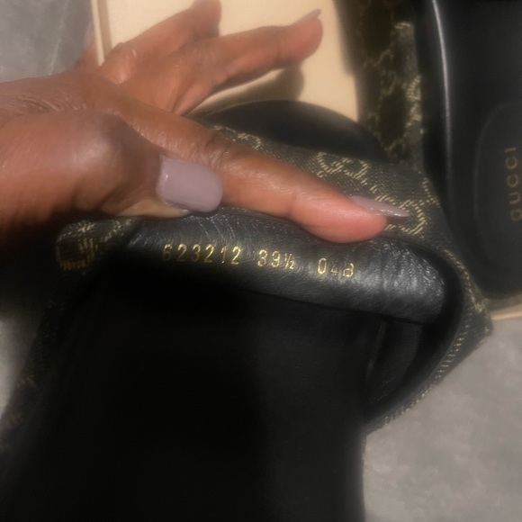 Authentic Gucci Platform sandals - Picture 5 of 10